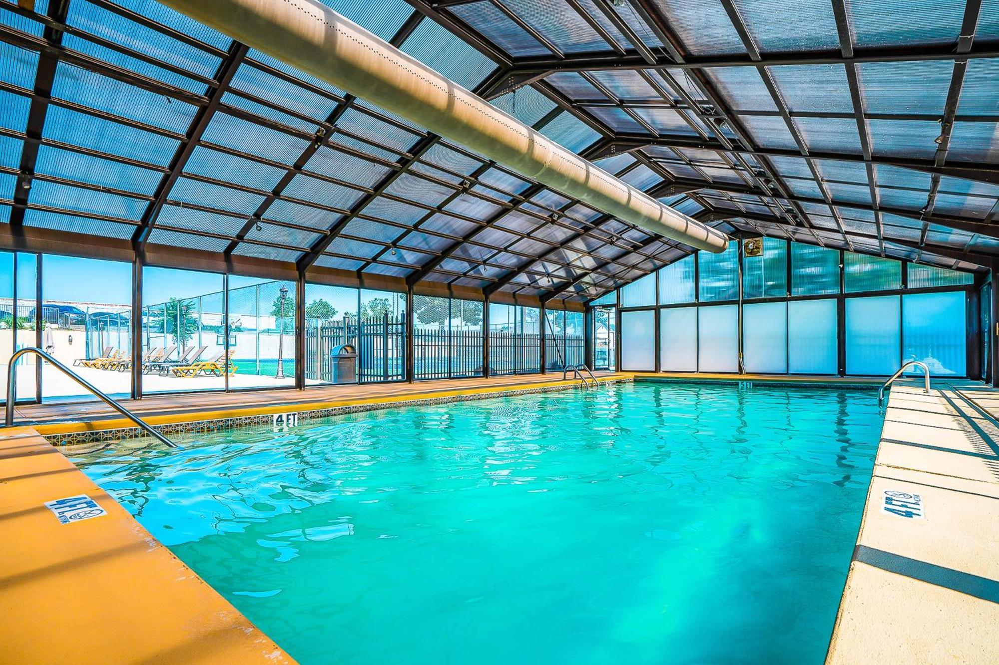 Lofty Retreat & Paradise Pointe Branson Rum bild